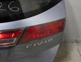 Фонарь внутренний правый для HONDA Civic VIII (2005—2009)  запчасти бу