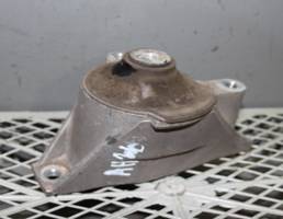 Опора двигателя правая для HONDA Civic VIII (2005—2009)  запчасти бу