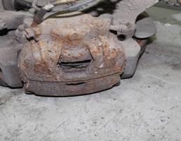 Суппорт передний правый для JAGUAR S-type I рестайлинг (2004—2008)  запчасти бу