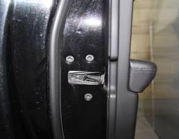 Замок двери передней левой для JAGUAR XF I рестайлинг (2011—2015)  запчасти бу