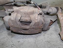 Суппорт передний левый для JAGUAR S-type I рестайлинг (2004—2008)  запчасти бу