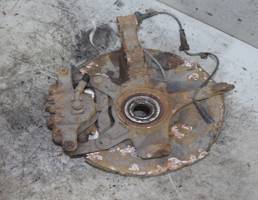 Кулак поворотный передний правый для HONDA Civic VIII (2005—2009)  запчасти бу