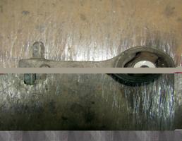 Опора двигателя нижняя для HONDA Civic VIII (2005—2009)  запчасти бу