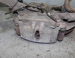 Суппорт передний левый для JAGUAR S-type I рестайлинг (2004—2008)  запчасти бу