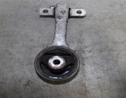 Опора двигателя верхняя для HONDA Civic VIII (2005—2009)  запчасти бу