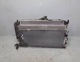 Радиатор основной для JAGUAR XF I (2007—2011)  запчасти бу