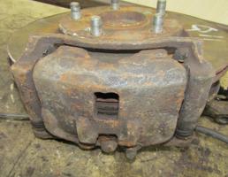 Суппорт передний правый для HONDA Civic VIII (2005—2009)  запчасти бу