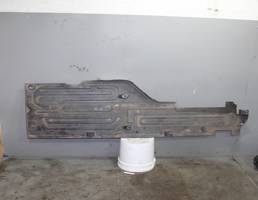 Защита антигравийная правая для JAGUAR XF I рестайлинг (2011—2015)  запчасти бу