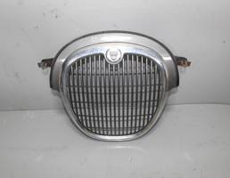 Решетка радиатора для JAGUAR S-type I рестайлинг (2004—2008)  запчасти бу