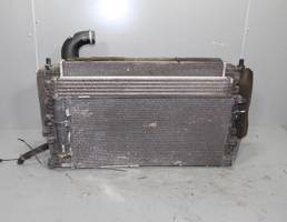 Радиатор основной для JAGUAR XF I рестайлинг (2011—2015)  запчасти бу